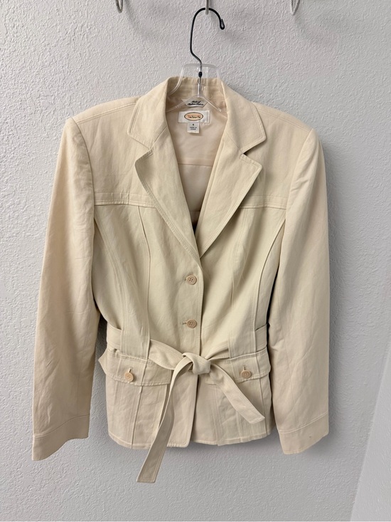 Talbots Jackets & Blazers - Talbots Cream Italian Blend Tie-Waist Blazer Size 6
